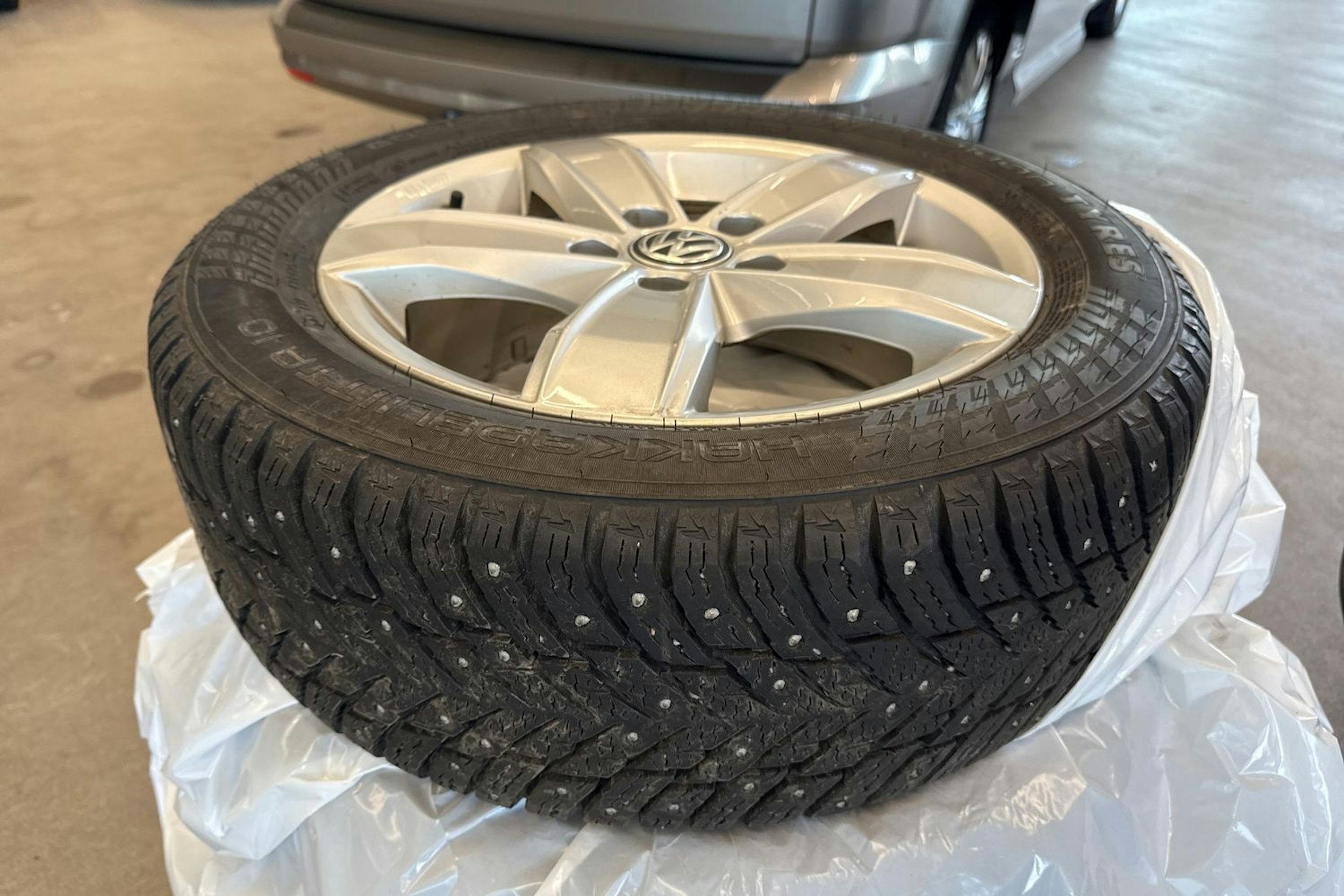 ruskea (beige) Volkswagen Caddy Maxi 2018 kuva 27.