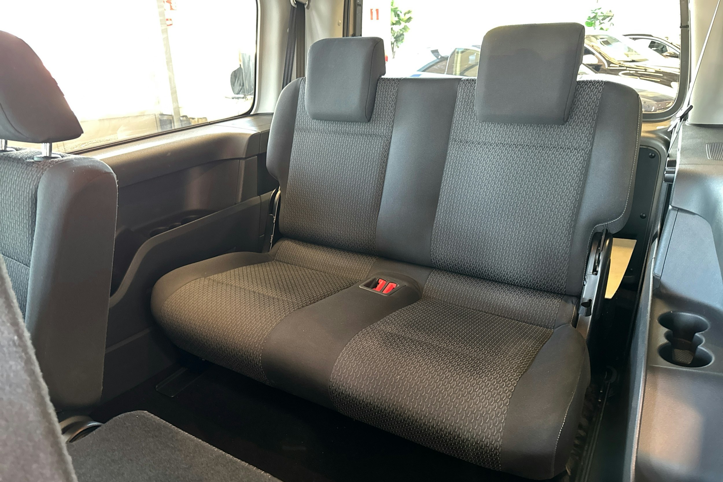 Ruskea (beige) Volkswagen Caddy Maxi 2018 kuva 20.