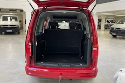 punainen Volkswagen Caddy Maxi 2018 kuva 14.