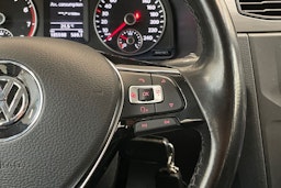 punainen Volkswagen Caddy Maxi 2018 kuva 18.