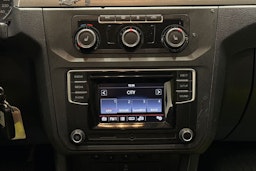 vihreä Volkswagen Caddy Maxi 2019 kuva 15.