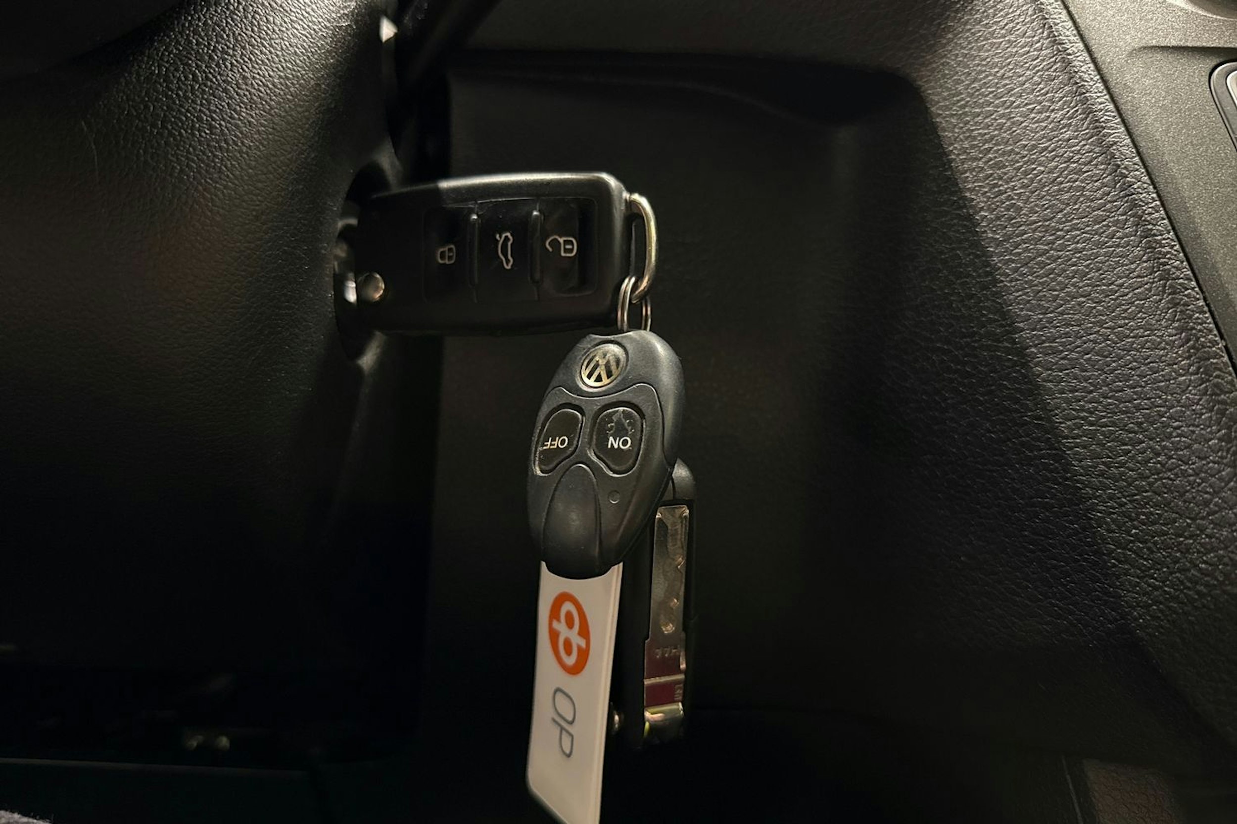 vihreä Volkswagen Caddy Maxi 2019 kuva 22.