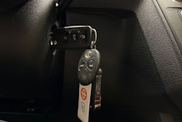 vihreä Volkswagen Caddy Maxi 2019 kuva 22.