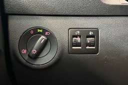 valkoinen Volkswagen Caddy Maxi 2019 kuva 19.