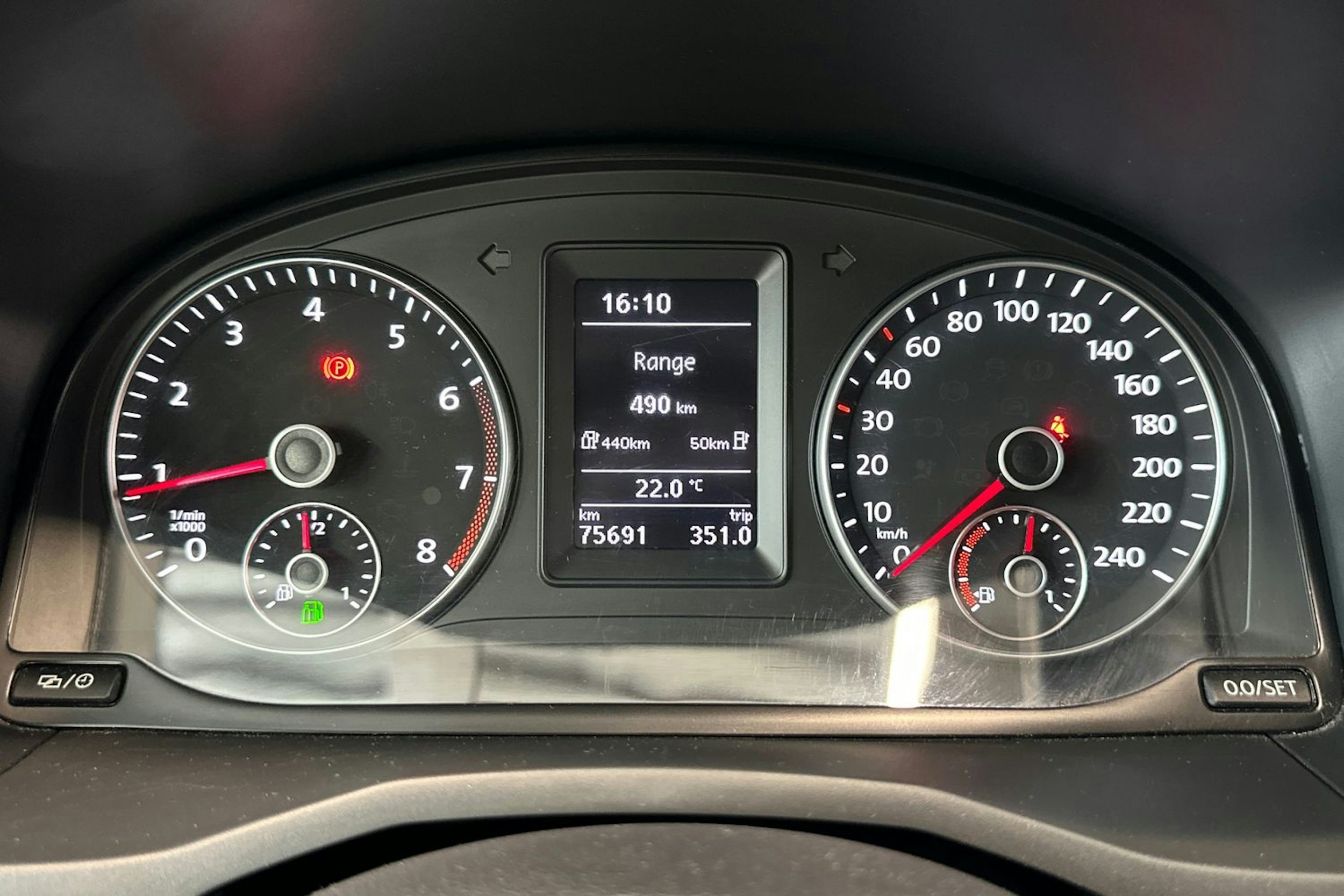 valkoinen Volkswagen Caddy Maxi 2019 kuva 20.