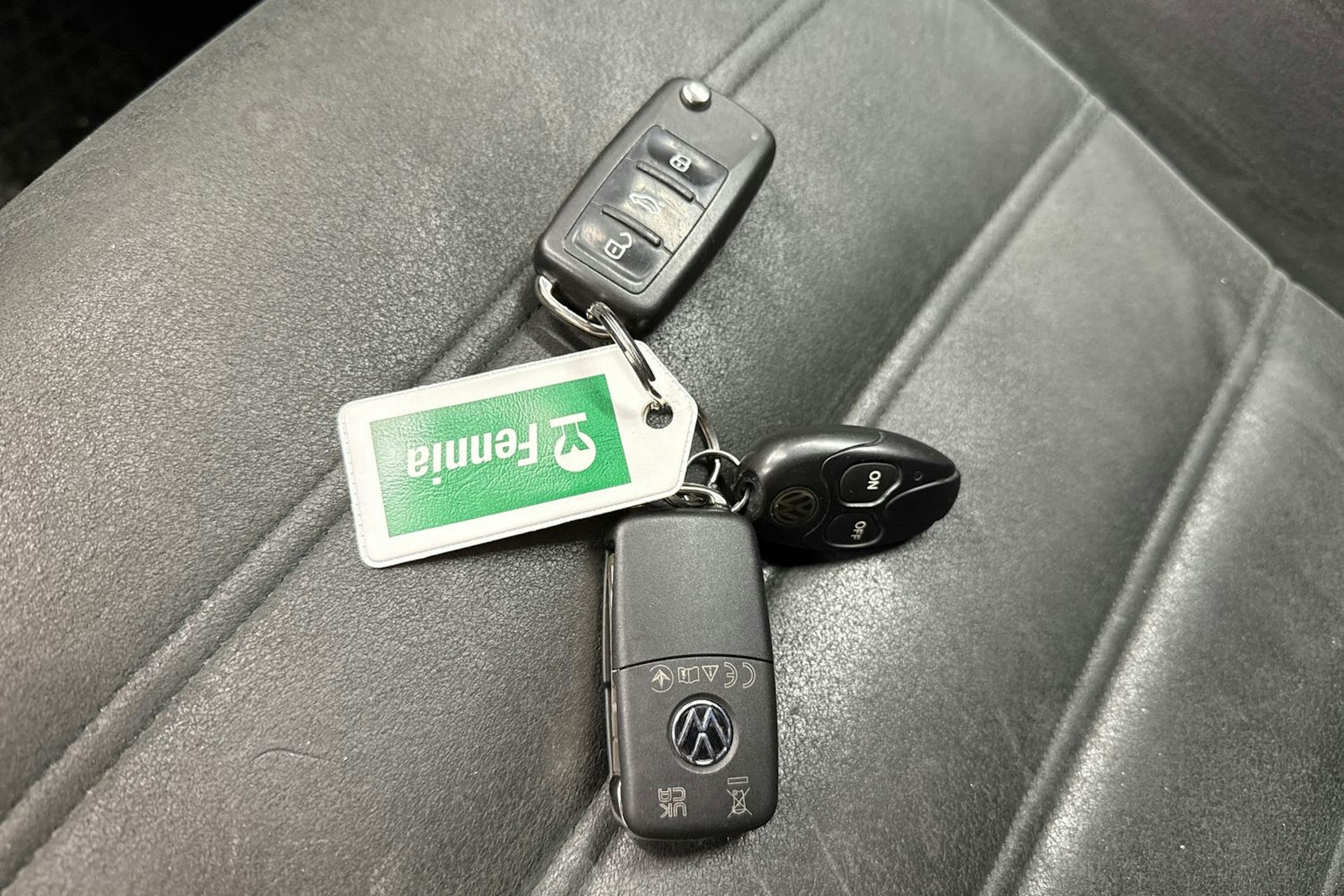 met. musta Volkswagen Caddy Maxi 2019 kuva 31.