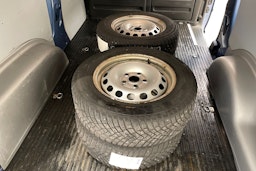 met. sininen Volkswagen Caddy Maxi 2019 kuva 12.