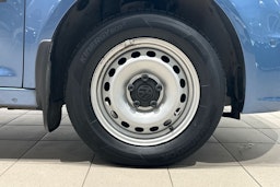 Sininen Volkswagen Caddy Maxi 2019 kuva 9.