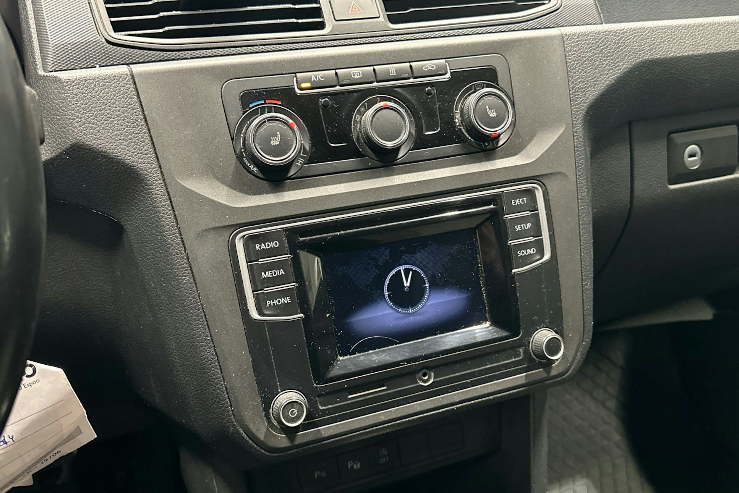 Sininen Volkswagen Caddy Maxi 2019 kuva 11.