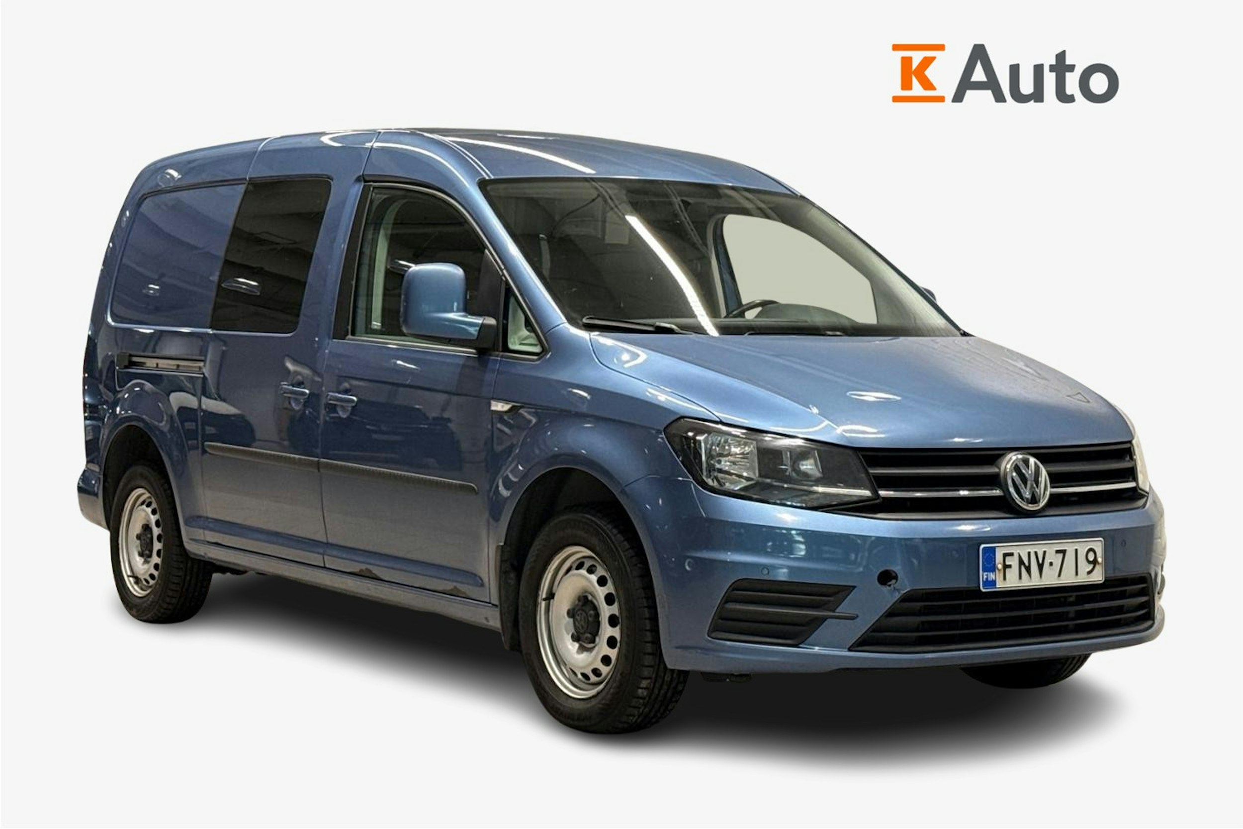 Sininen Volkswagen Caddy Maxi 2019 kuva 1.