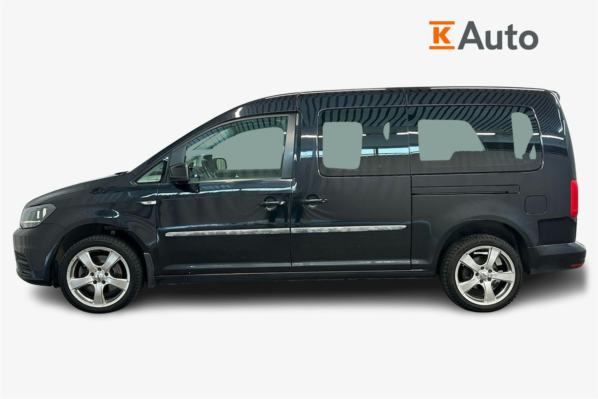 musta Volkswagen Caddy Maxi 2019 kuva 6.