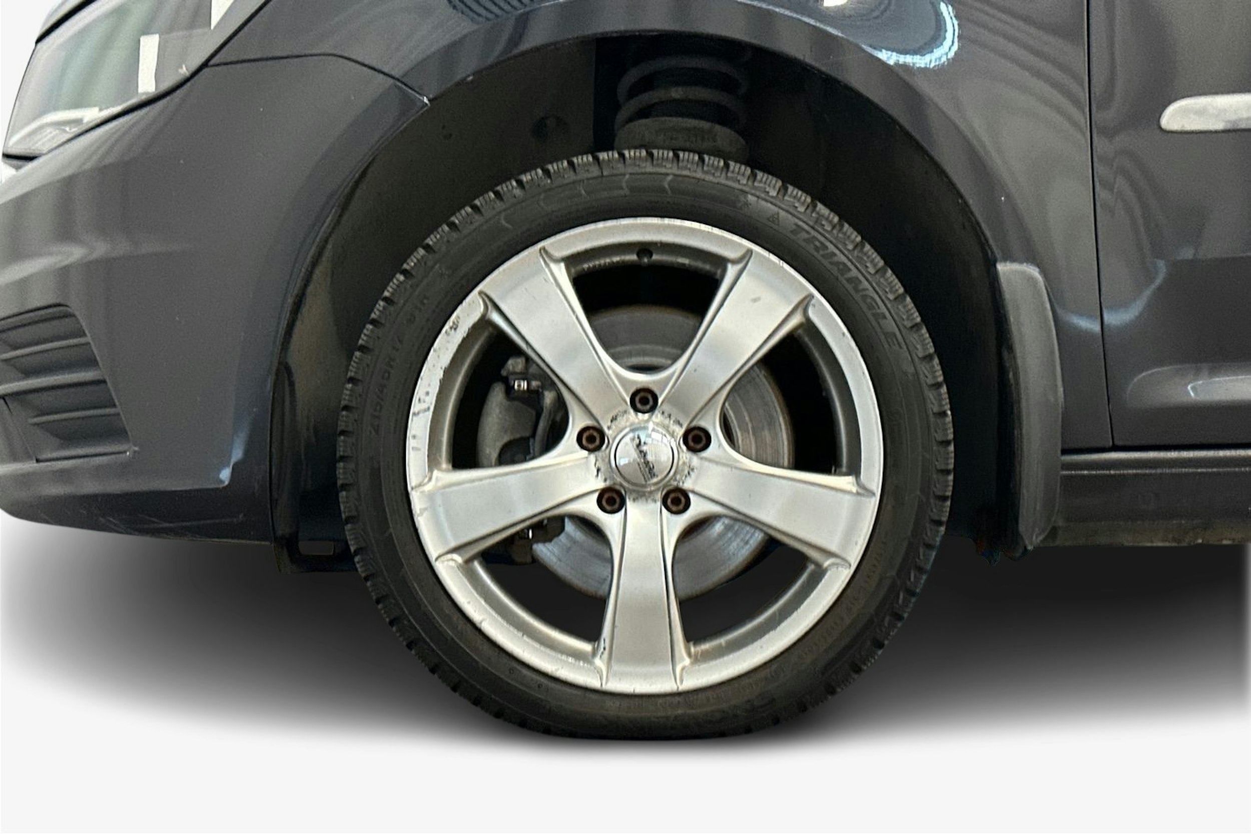 musta Volkswagen Caddy Maxi 2019 kuva 11.