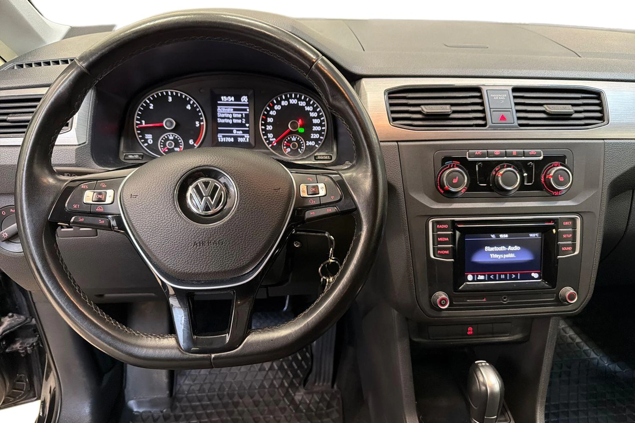 musta Volkswagen Caddy Maxi 2019 kuva 9.