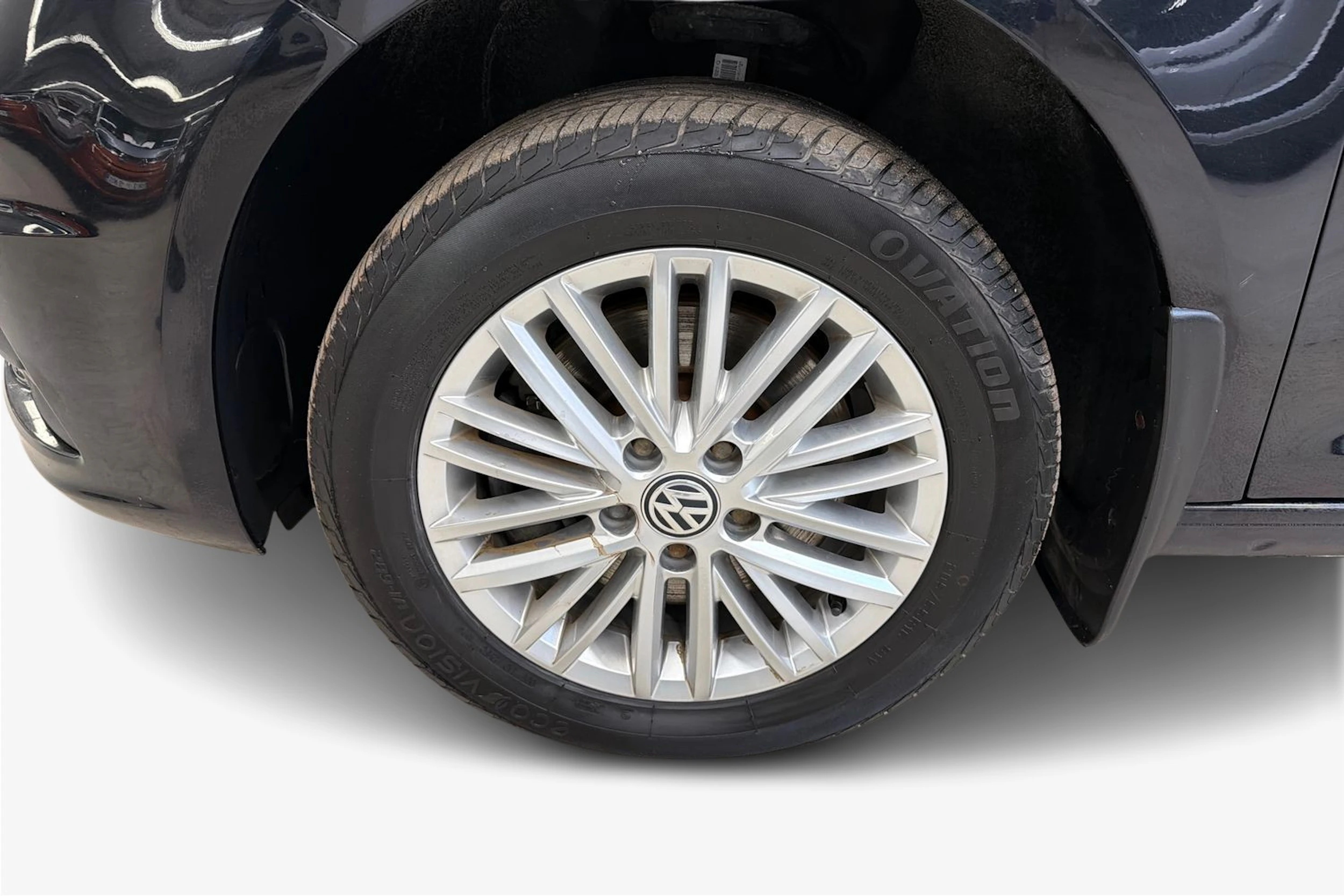 musta Volkswagen Caddy Maxi 2019 kuva 12.