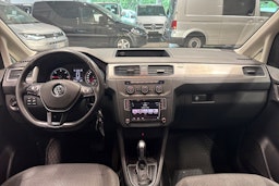 Musta Volkswagen Caddy Maxi 2019 kuva 17.