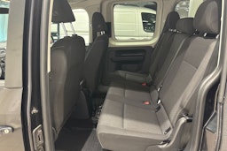 Musta Volkswagen Caddy Maxi 2019 kuva 18.
