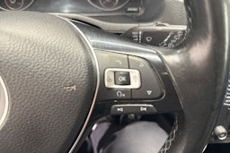 Musta Volkswagen Caddy Maxi 2019 kuva 22.