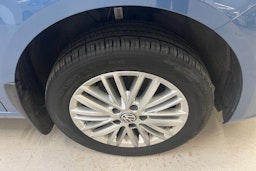 sininen Volkswagen Caddy Maxi 2019 kuva 11.