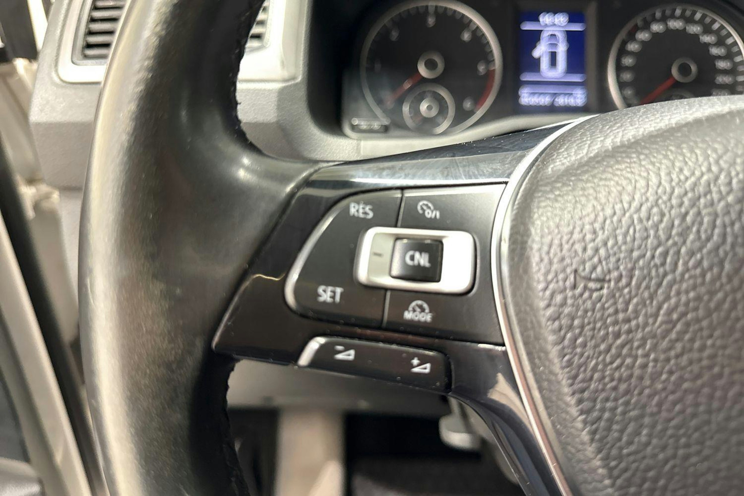 valkoinen Volkswagen Caddy Maxi 2019 kuva 16.