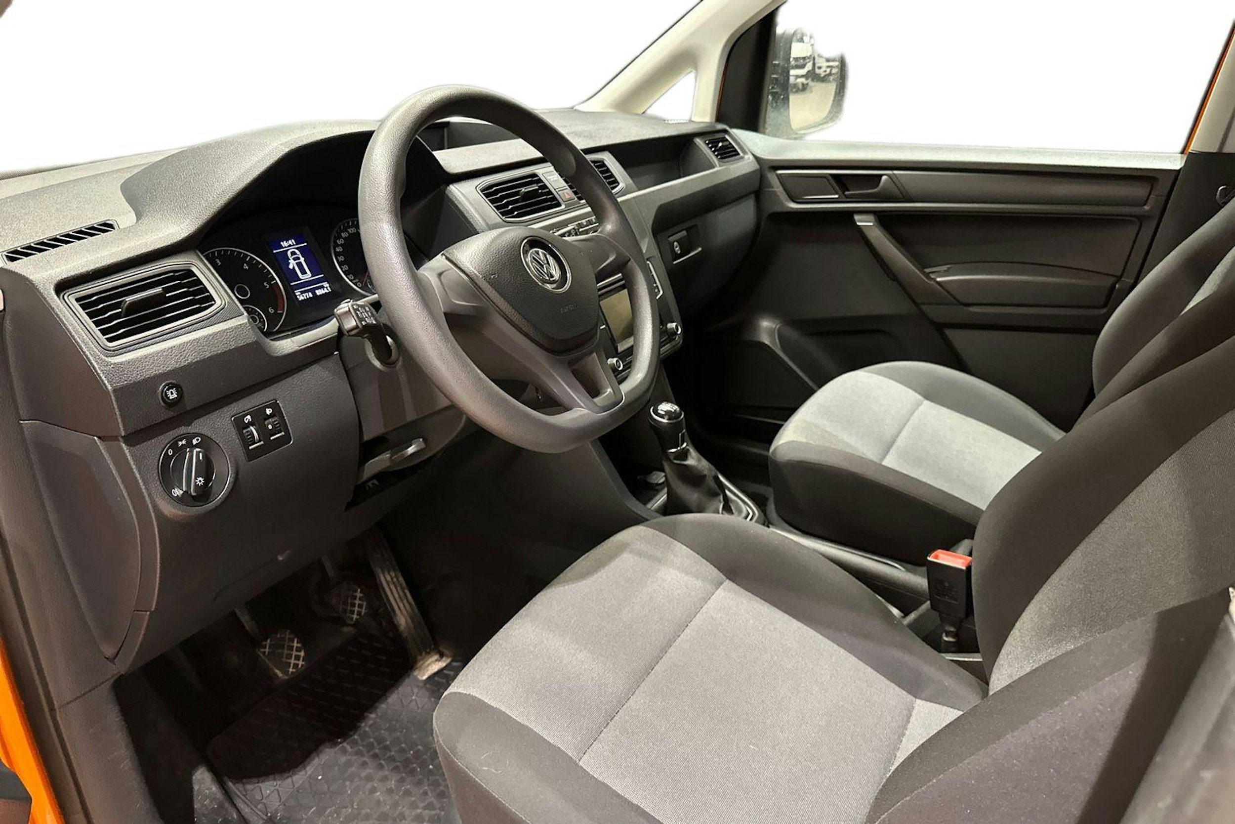 Oranssi Volkswagen Caddy Maxi 2019 kuva 3.