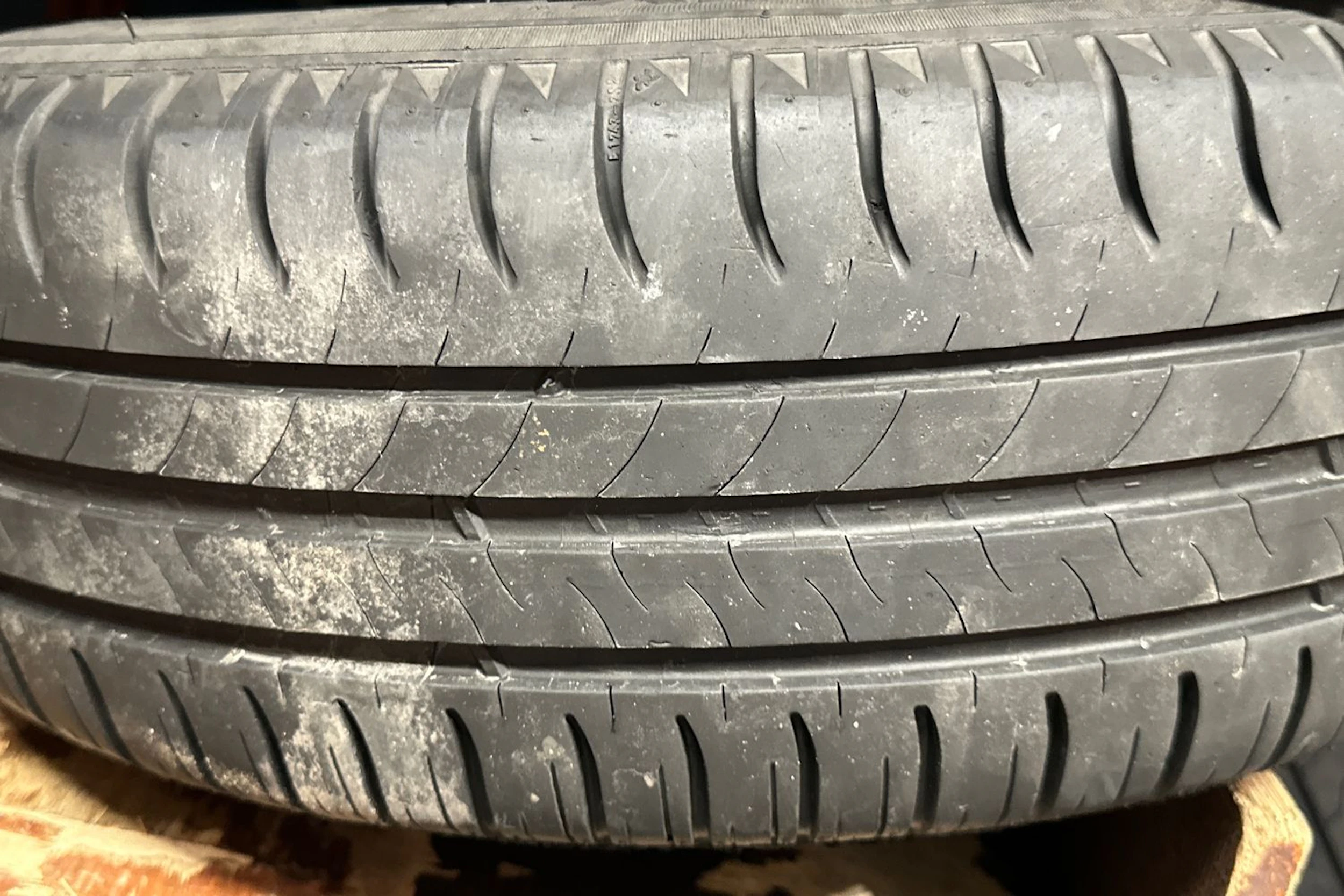 Oranssi Volkswagen Caddy Maxi 2019 kuva 30.