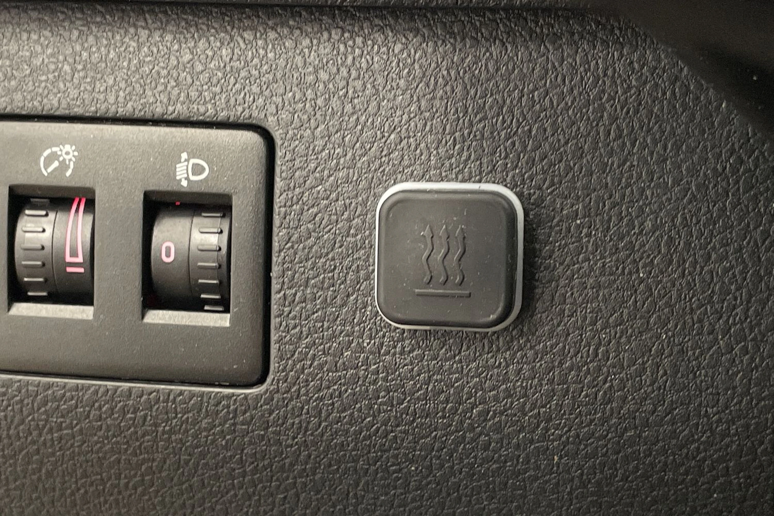 Valkoinen Volkswagen Caddy Maxi 2019 kuva 19.