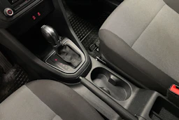 Valkoinen Volkswagen Caddy Maxi 2019 kuva 20.