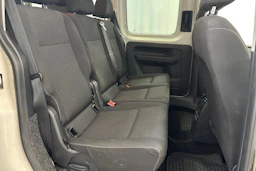 valkoinen Volkswagen Caddy Maxi 2019 kuva 12.