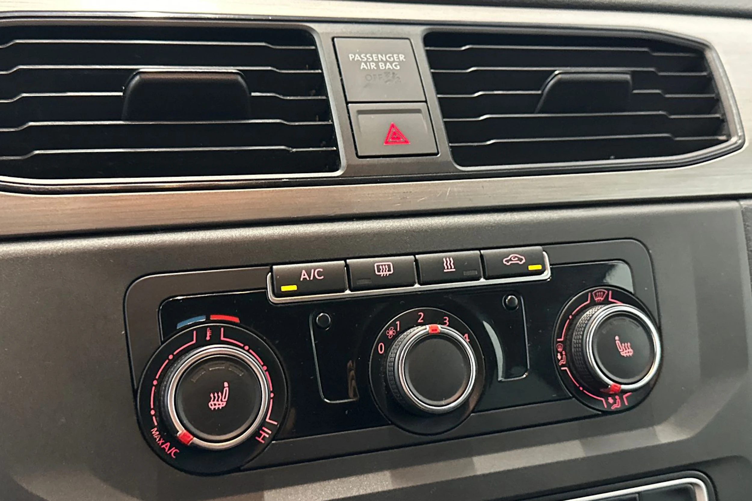 valkoinen Volkswagen Caddy Maxi 2019 kuva 23.