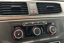 valkoinen Volkswagen Caddy Maxi 2019 kuva 23.