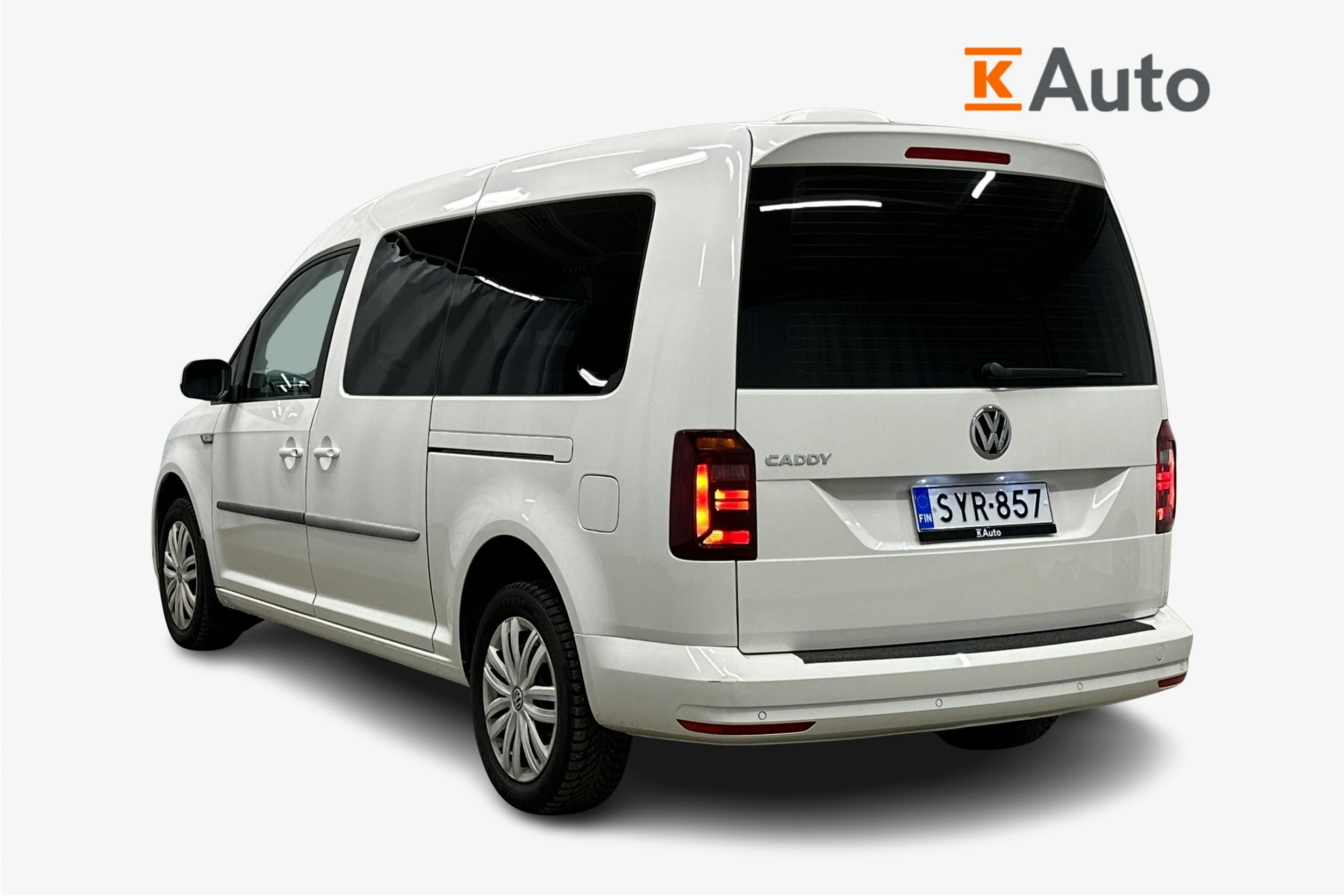 valkoinen Volkswagen Caddy Maxi 2019 kuva 2.