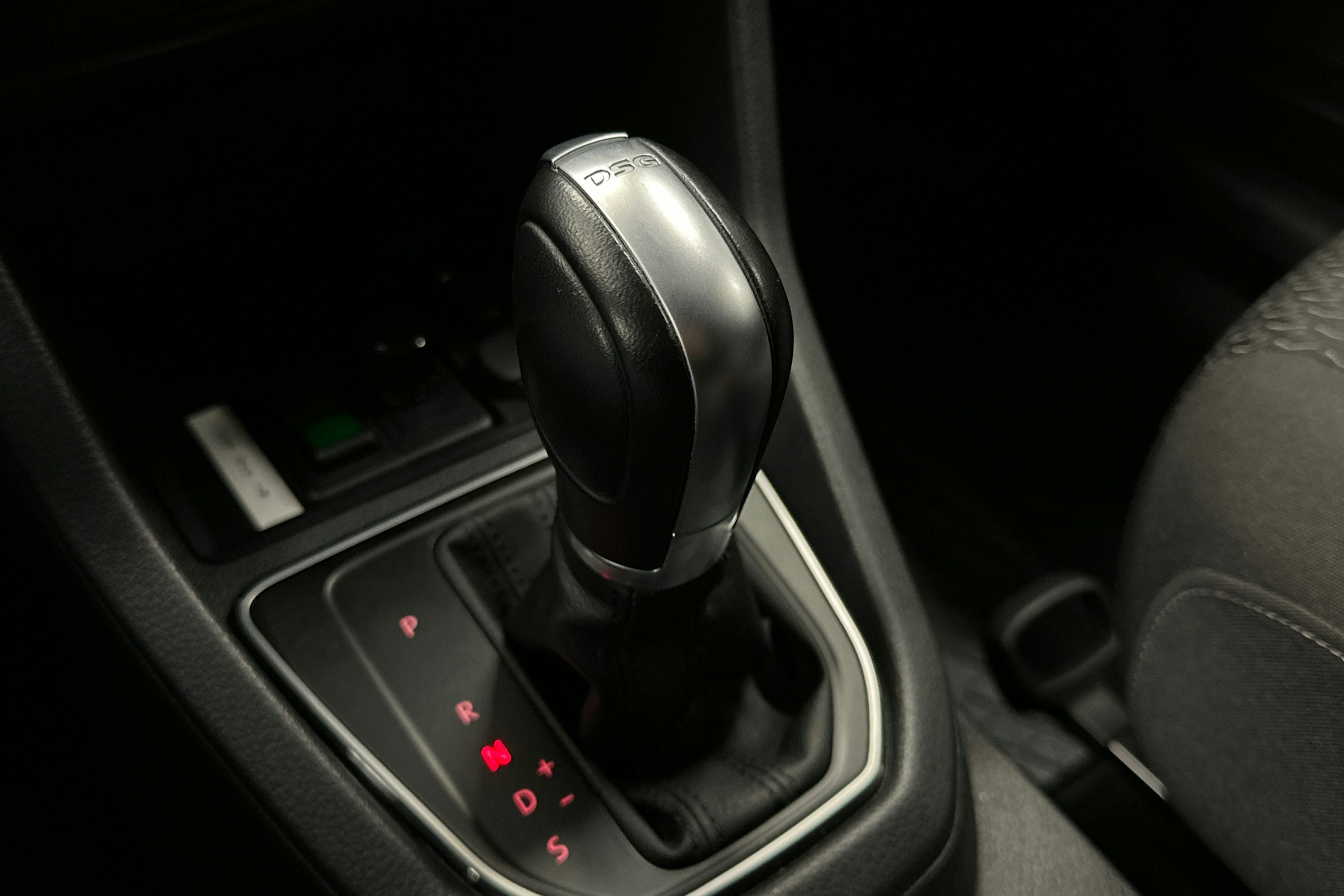 valkoinen Volkswagen Caddy Maxi 2019 kuva 24.