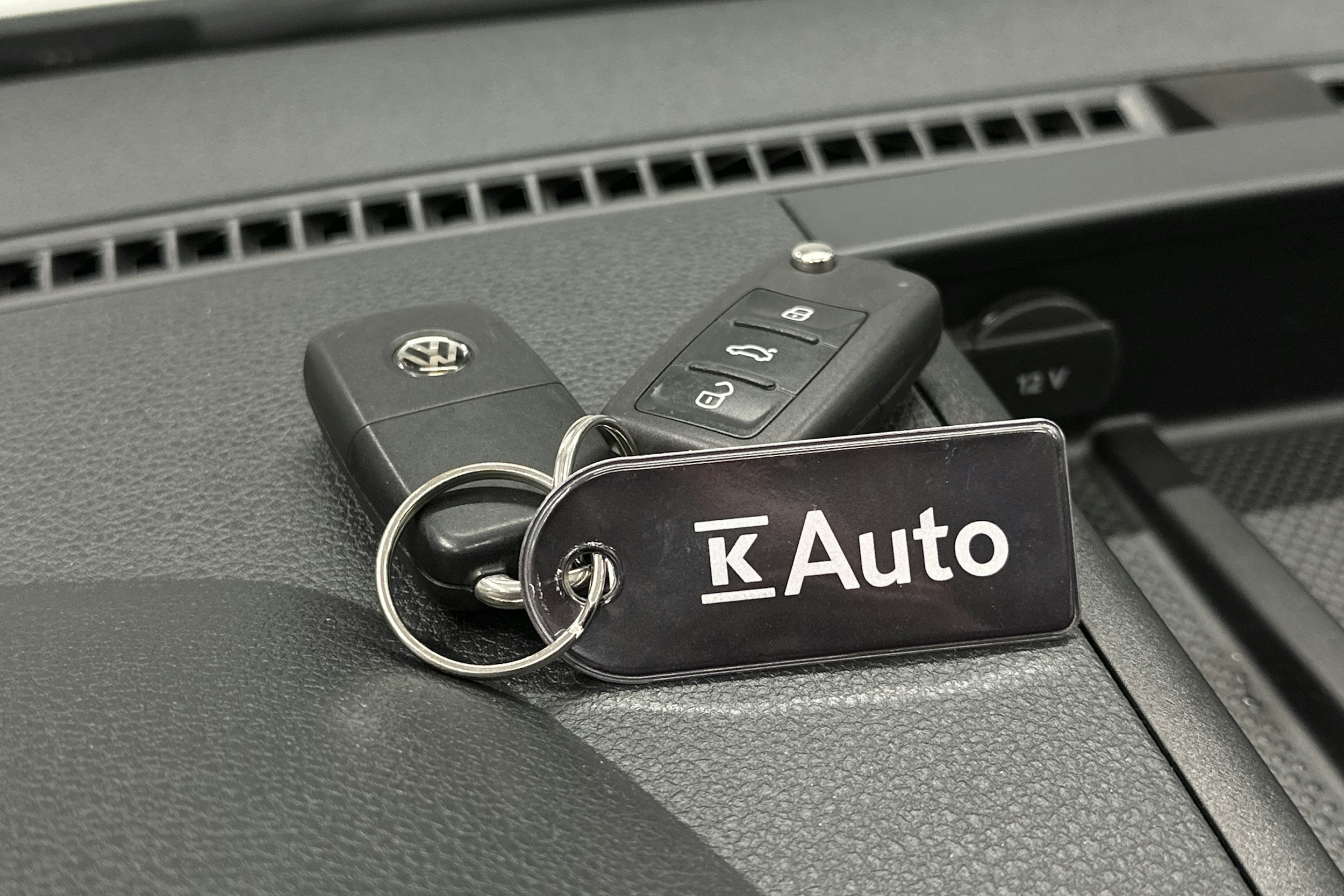 valkoinen Volkswagen Caddy Maxi 2019 kuva 25.