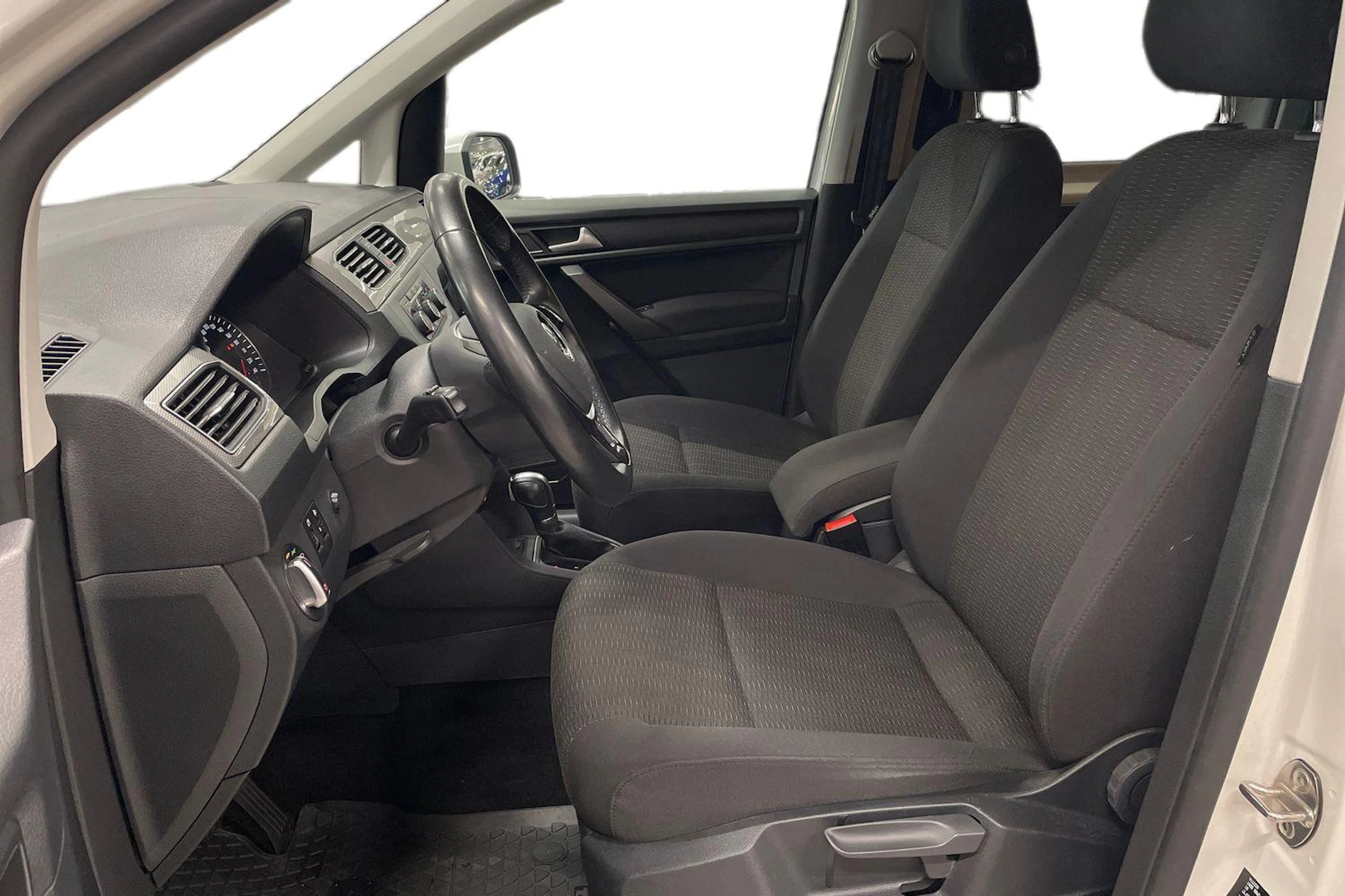 valkoinen Volkswagen Caddy Maxi 2019 kuva 8.