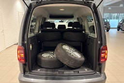 Harmaa Volkswagen Caddy Maxi 2019 kuva 13.