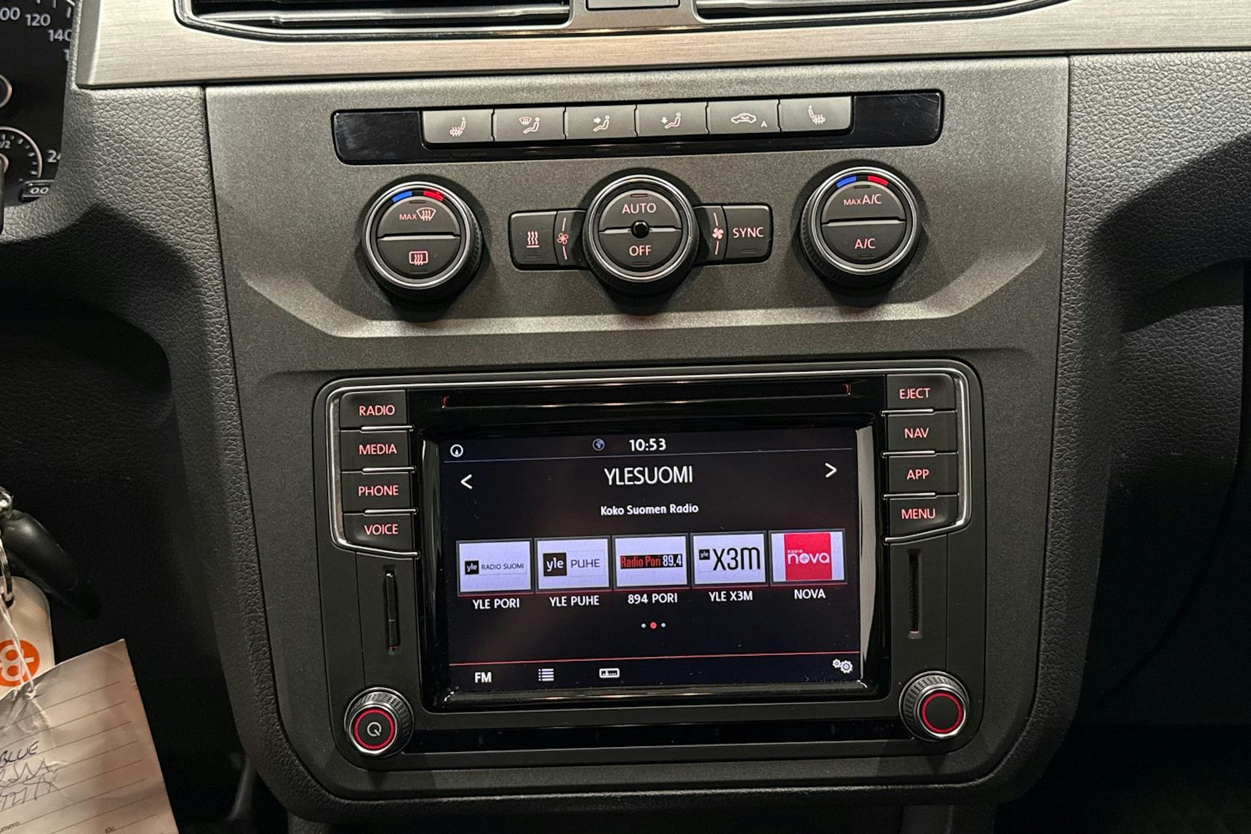 Harmaa Volkswagen Caddy Maxi 2019 kuva 16.