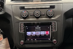 Harmaa Volkswagen Caddy Maxi 2019 kuva 16.