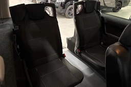 met. musta Volkswagen Caddy Maxi 2020 kuva 18.