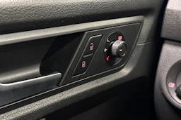 met. musta Volkswagen Caddy Maxi 2020 kuva 24.