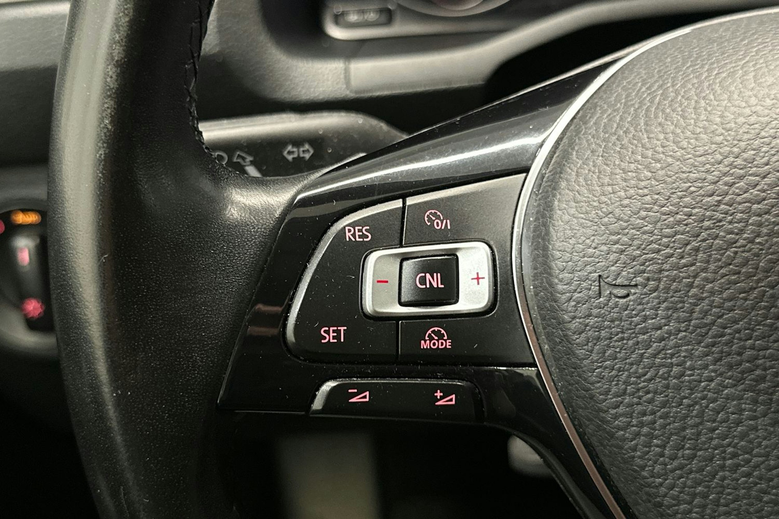 harmaa Volkswagen Caddy Maxi 2020 kuva 17.