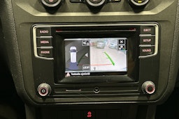 harmaa Volkswagen Caddy Maxi 2020 kuva 21.