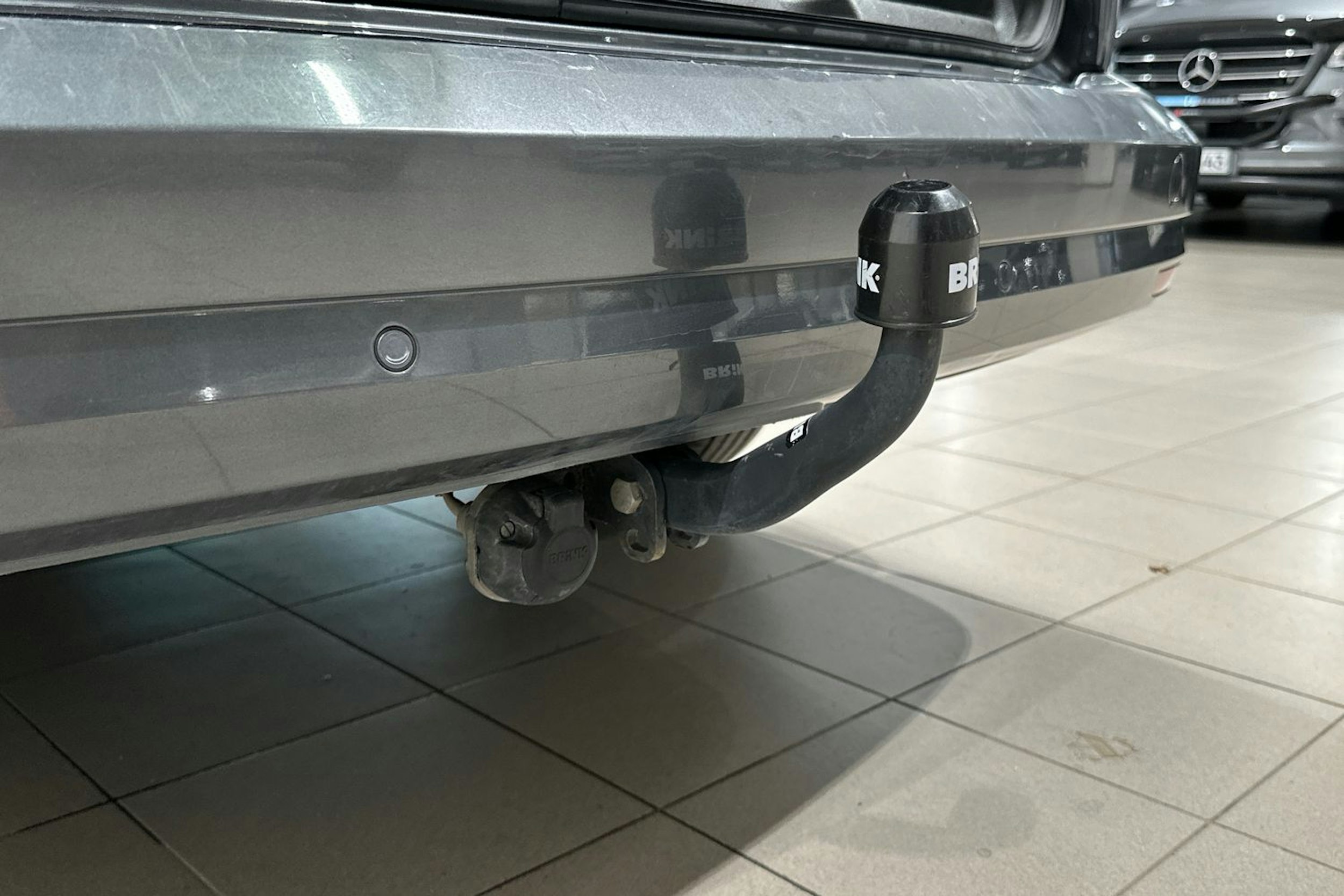 harmaa Volkswagen Caddy Maxi 2020 kuva 31.