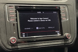 violetti Volkswagen Caddy Maxi 2020 kuva 20.