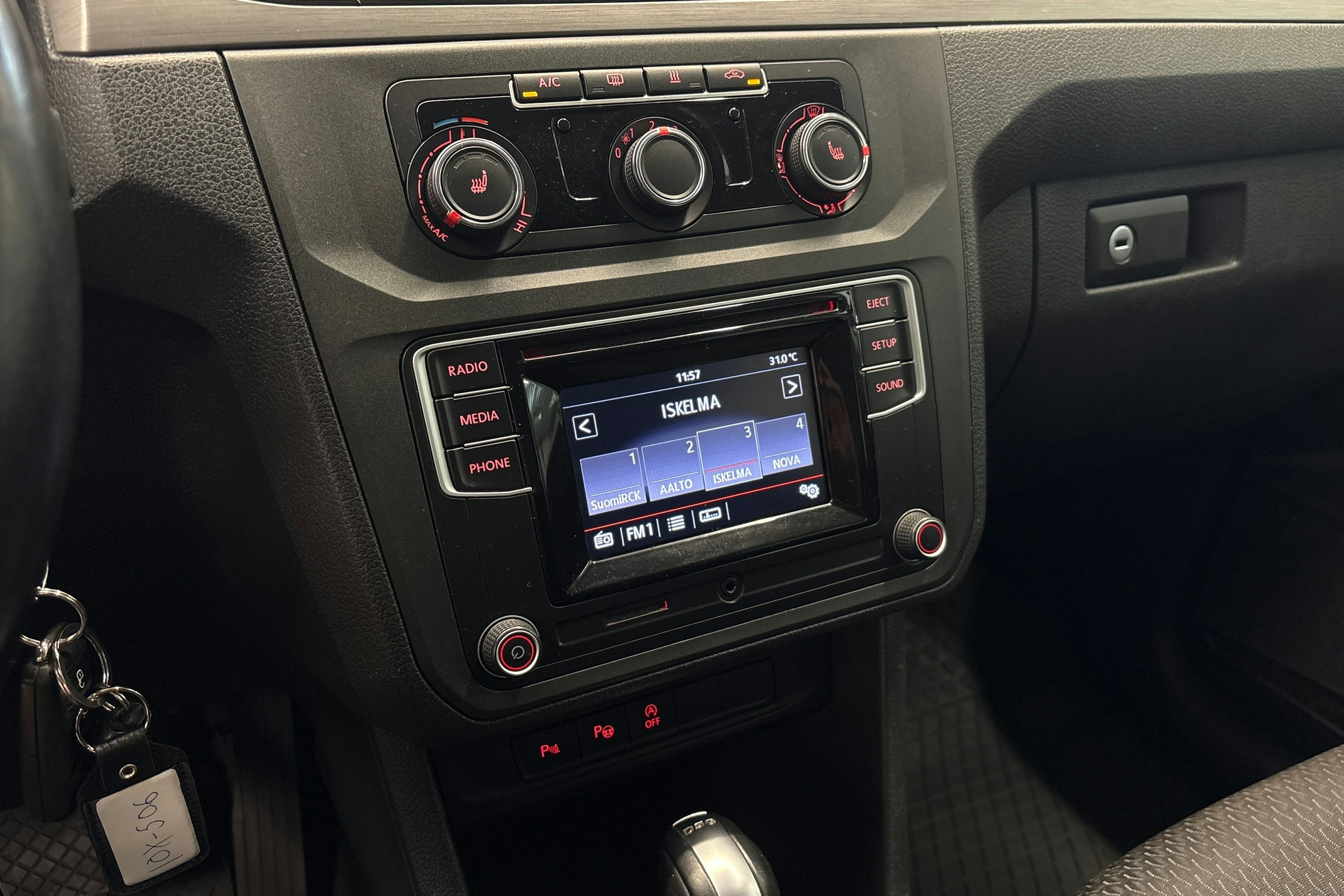 harmaa Volkswagen Caddy Maxi 2020 kuva 15.