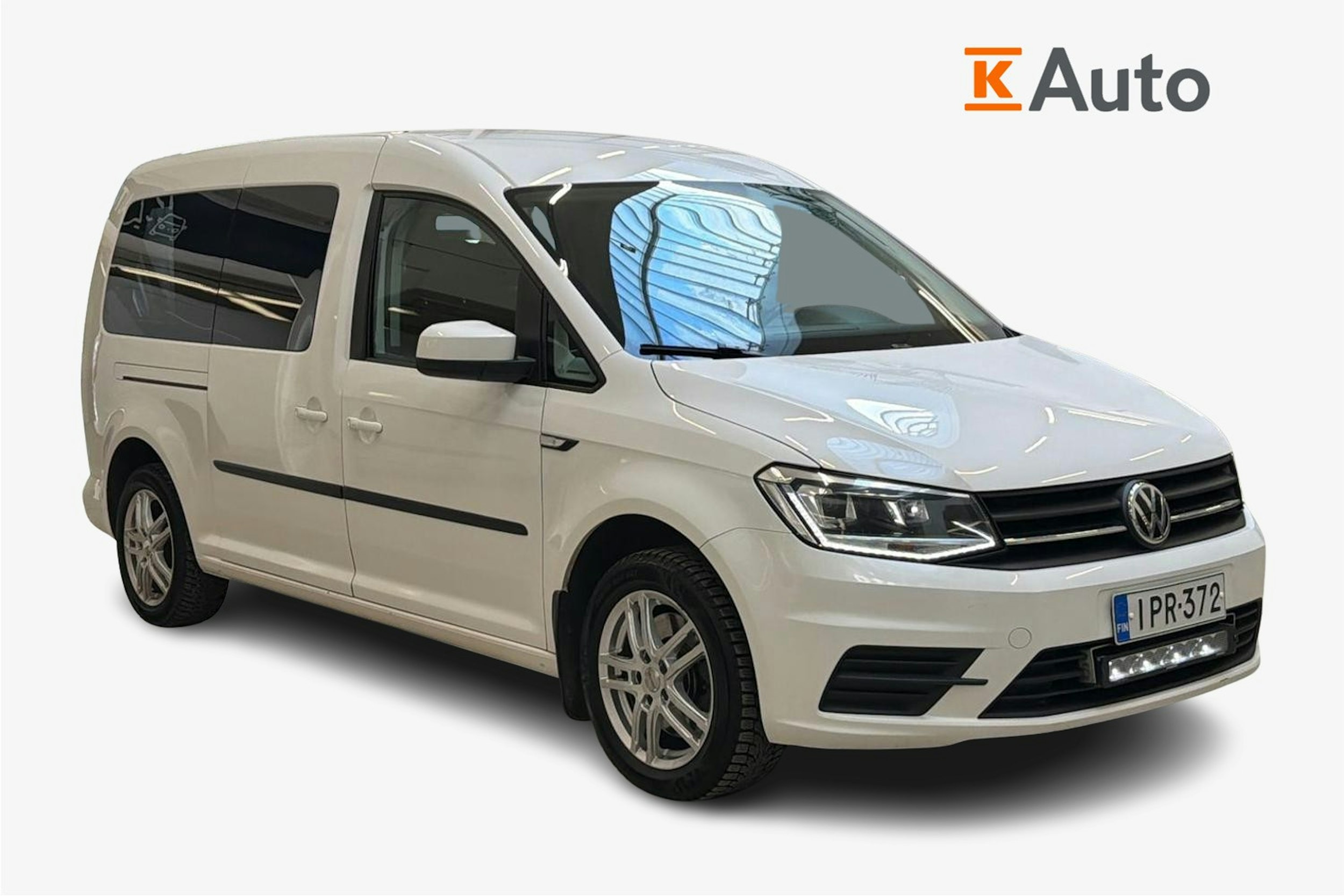 valkoinen Volkswagen Caddy Maxi 2020 kuva 1.