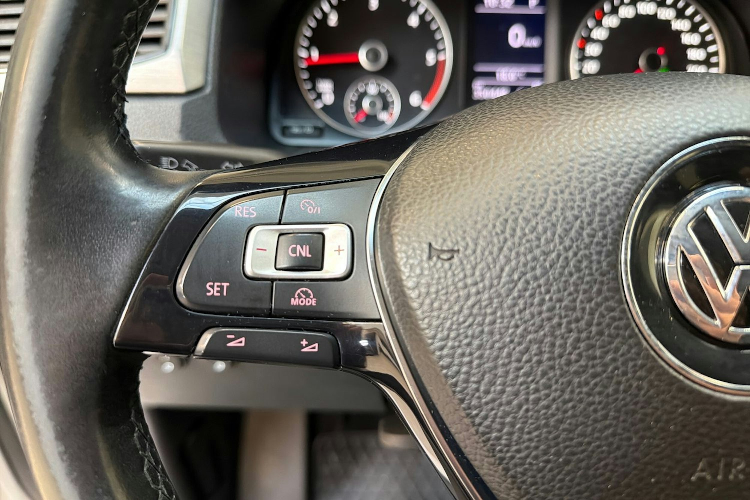 valkoinen Volkswagen Caddy Maxi 2020 kuva 13.