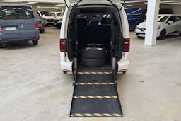 valkoinen Volkswagen Caddy Maxi 2020 kuva 22.