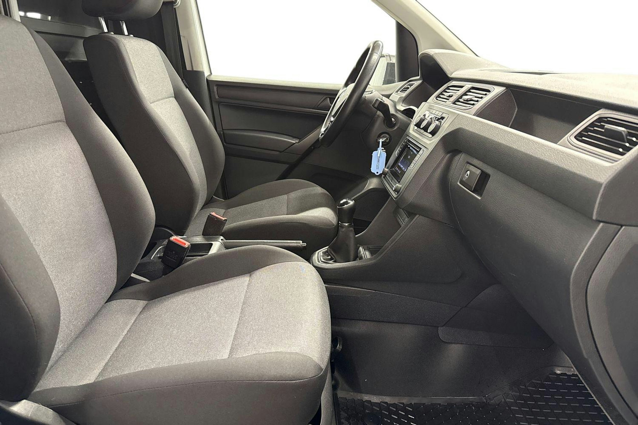 valkoinen Volkswagen Caddy Maxi 2020 kuva 9.