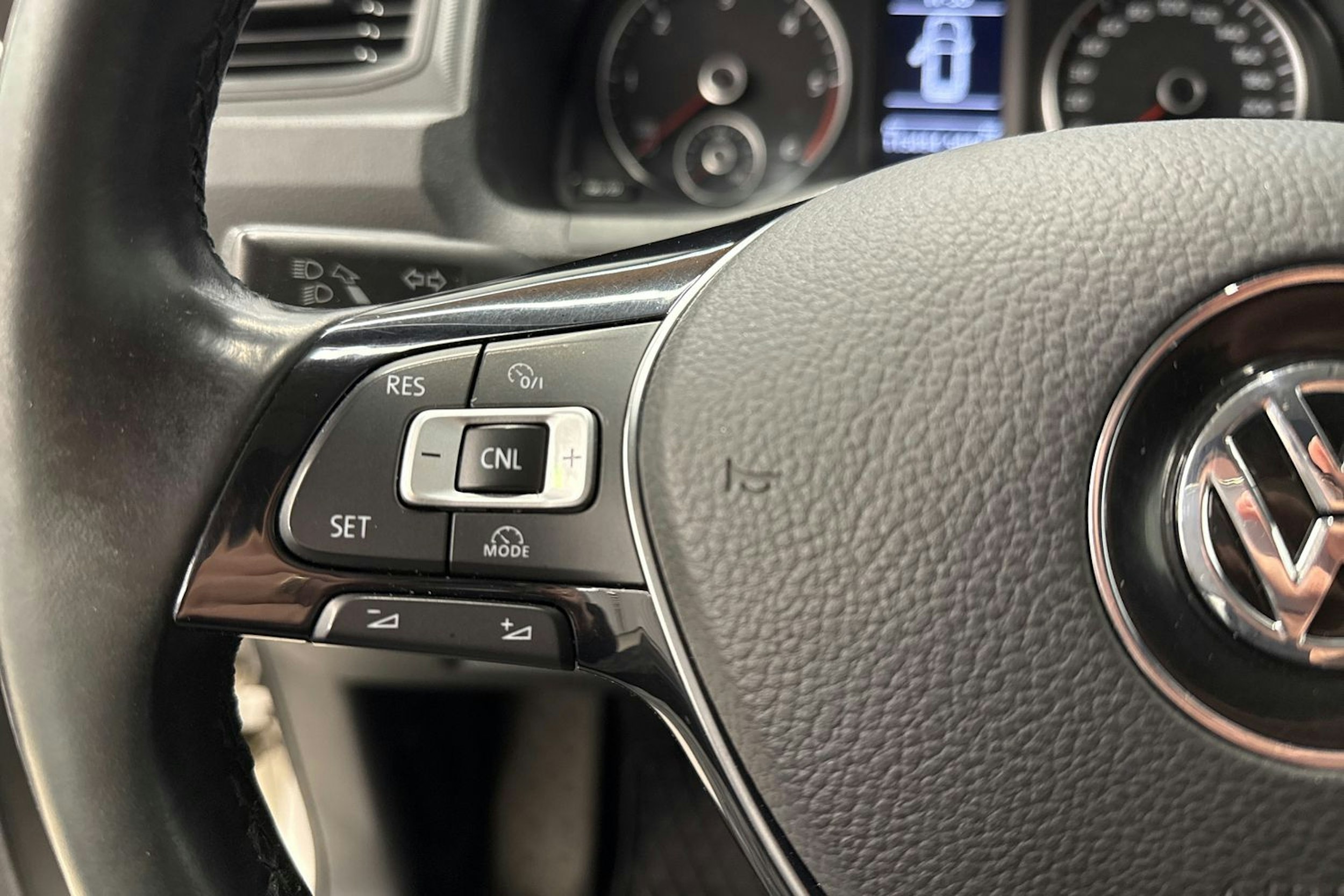 valkoinen Volkswagen Caddy Maxi 2020 kuva 15.