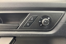 valkoinen Volkswagen Caddy Maxi 2020 kuva 19.